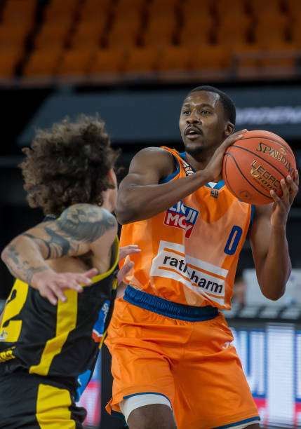 爆发力的锋 爆发力的锋