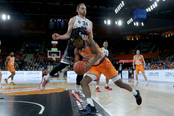 便出任猛龙 便出任猛龙