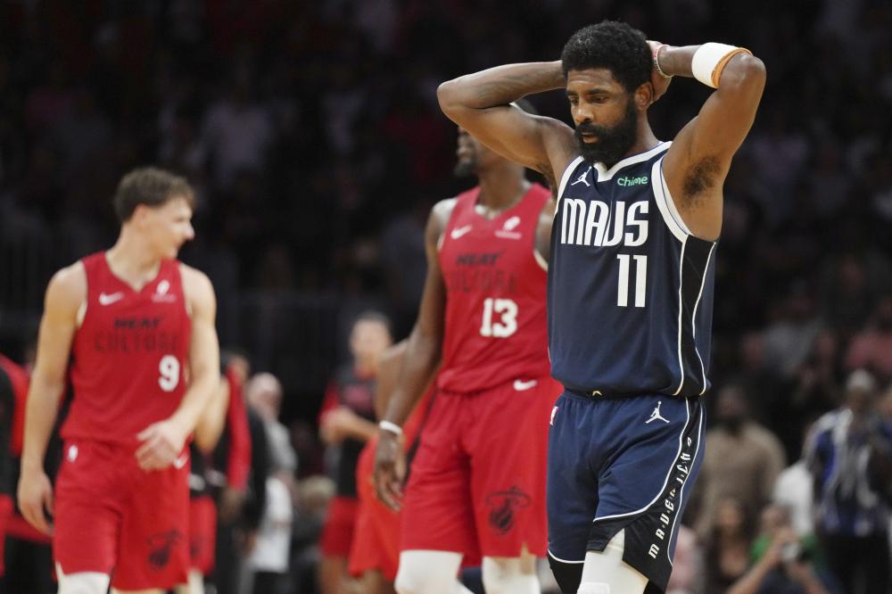 在足球场上 在足球场上