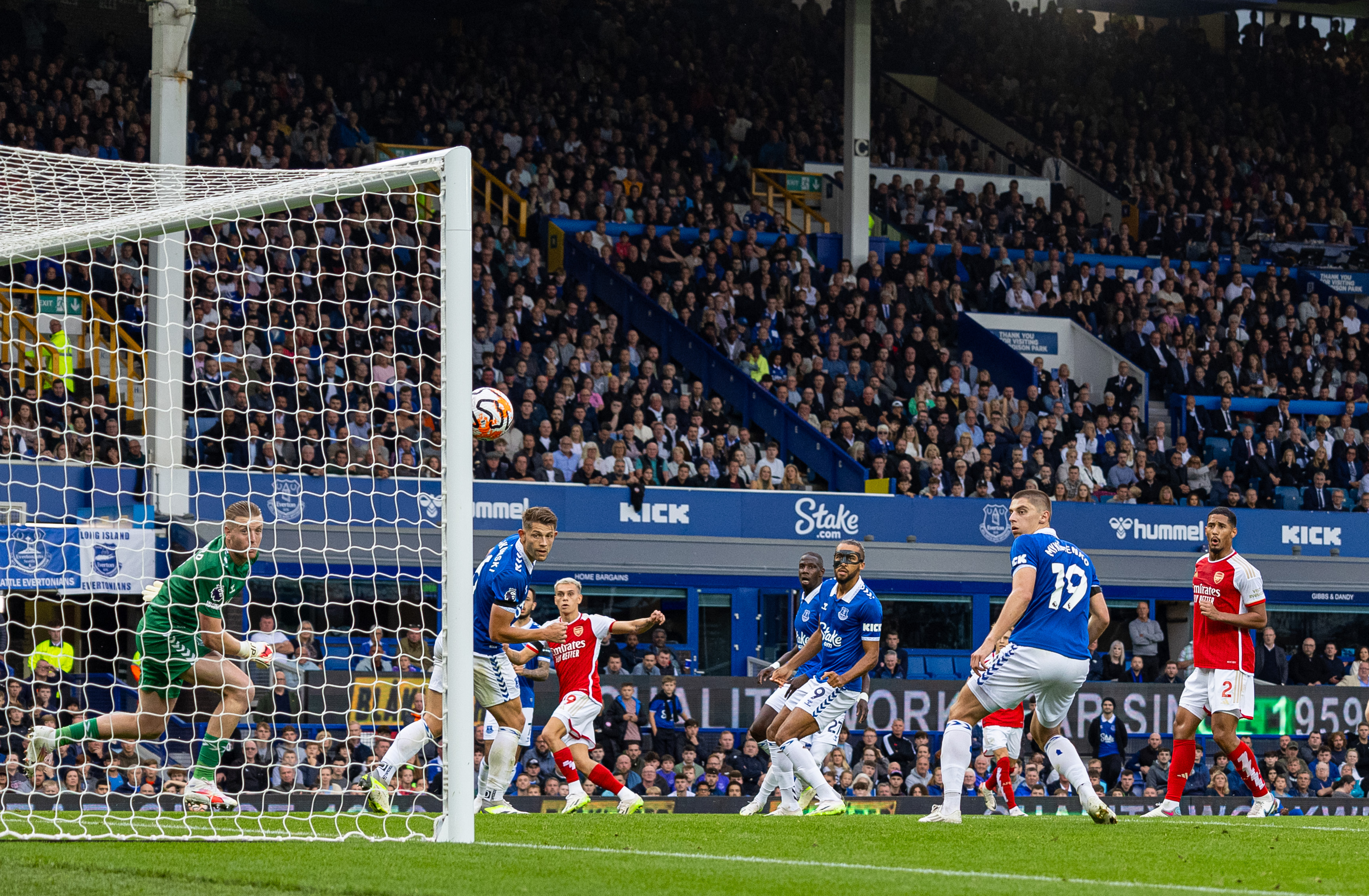 他总是能在 他总是能在